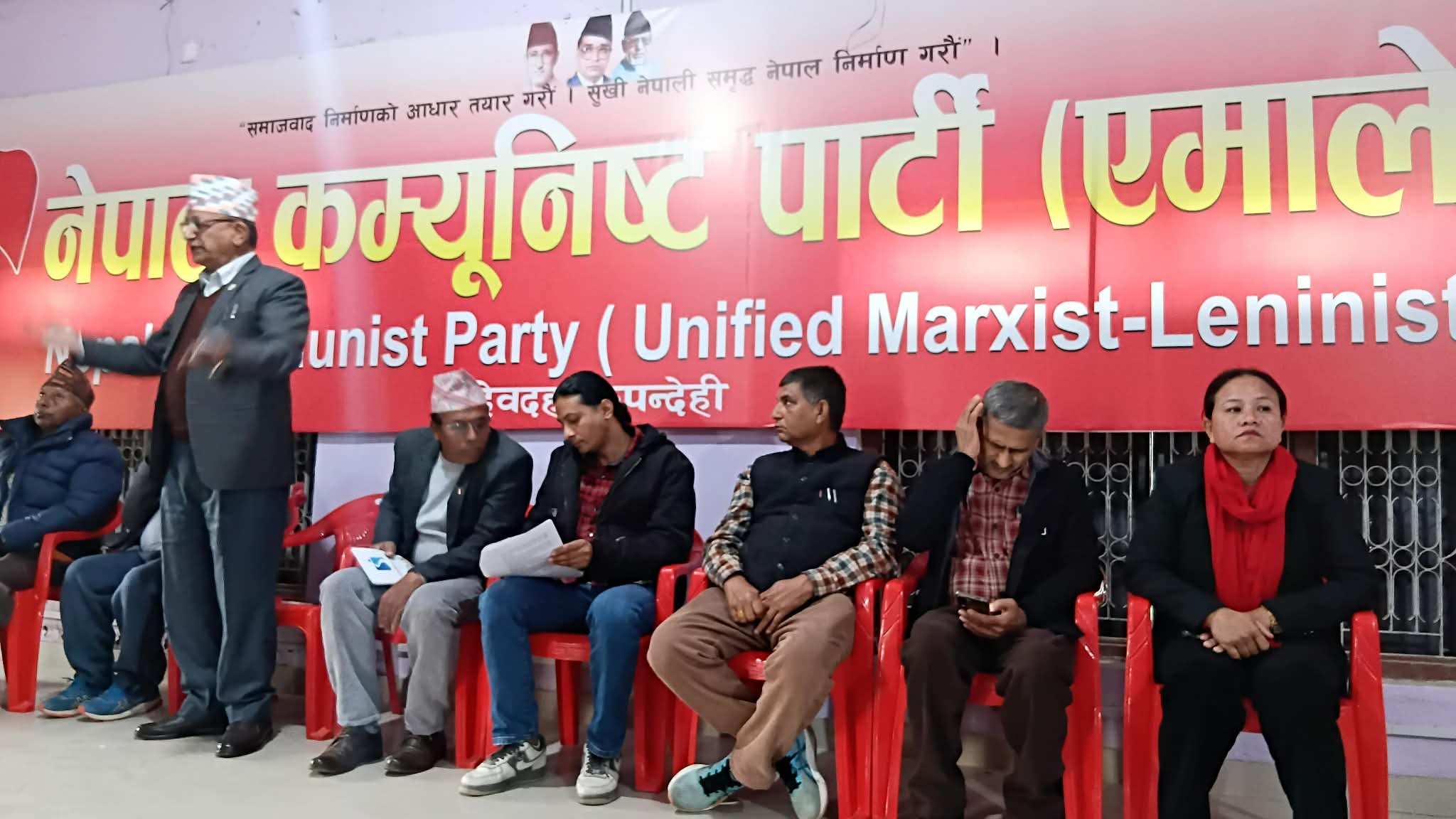 देश र राष्ट्रियता बचाउनको लागि नेकपा एमालेको सरकार आवश्यक