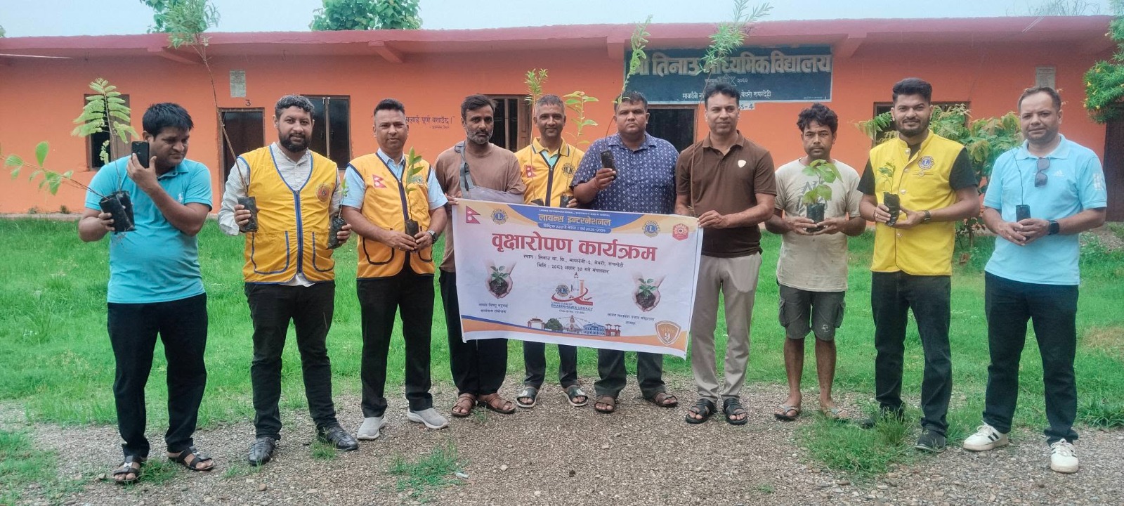 वृक्षारोपण कार्यक्रमबाट सुरु भयो कोइरालाको कार्यकाल